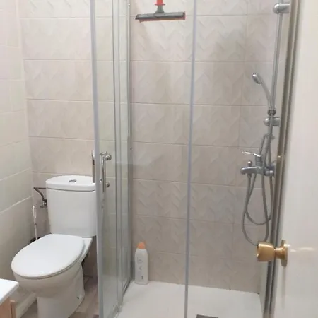 Pau - In Shared Euroviajeros Homestay *